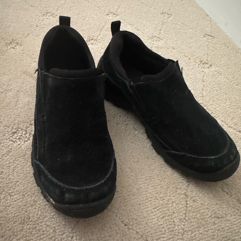Lands’ End Boy’s Slip-On Casual Suede Shoes in Black
